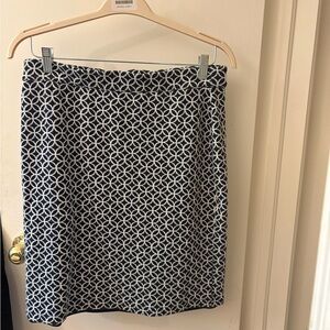41 Hawthorn Black and White Geometric Pencil Skirt